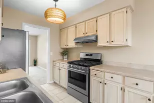 8781 Ironwood Ave S, Cottage Grove, MN 55016 - Photo 13