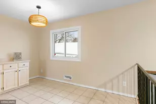 8781 Ironwood Ave S, Cottage Grove, MN 55016 - Photo 9