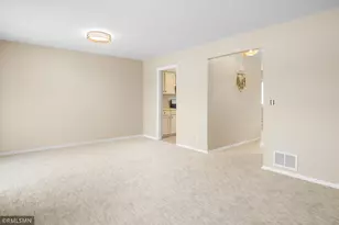 8781 Ironwood Ave S, Cottage Grove, MN 55016 - Photo 7