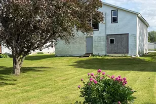 116 Mill St, Peterson, MN 55962 - Photo 7