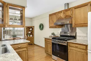 14713 Oak Run Ln, Burnsville, MN 55306 - Photo 19