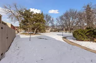 4347 3rd Ave S, Minneapolis, MN 55409 - Photo 33