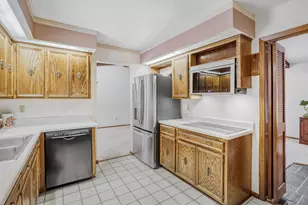 2574 Oak Dr, White Bear Lake, MN 55110 - Photo 13