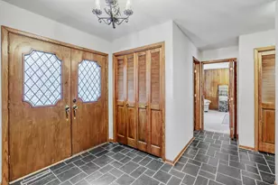 2574 Oak Dr, White Bear Lake, MN 55110 - Photo 3