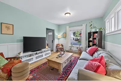 989 Barrett Street, Saint Paul, MN 55103 - Photo 11