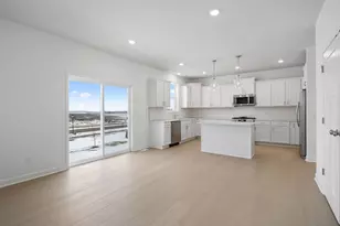 20350 Gadget Cir, Lakeville, MN 55044 - Photo 5