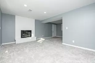 300 Viking Dr, Mankato, MN 56001 - Photo 15