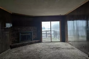 740 E Broadway, Plainview, MN 55964 - Photo 9