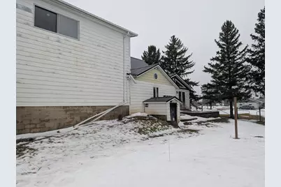 740 E Broadway, Plainview, MN 55964 - Photo 3