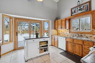 10115 205th Ct W, Lakeville, MN 55044 - Photo 15