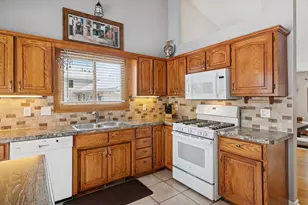 10115 205th Ct W, Lakeville, MN 55044 - Photo 17