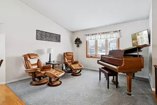 10115 205th Ct W, Lakeville, MN 55044 - Photo 9