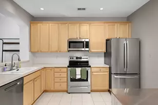 8517 Forestview Ln N, Maple Grove, MN 55369 - Photo 9