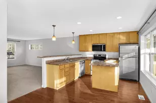 1669 Arona St, Falcon Heights, MN 55108 - Photo 5