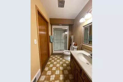 15592 720th Avenue, Albert Lea, MN 56007 - Photo 35