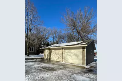 15592 720th Avenue, Albert Lea, MN 56007 - Photo 9