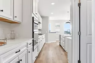 19357 Lupine Ln, Corcoran, MN 55340 - Photo 7