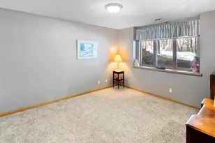 7945 Ranchview Ln N, Maple Grove, MN 55311 - Photo 33