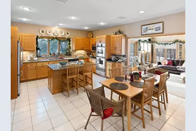 7945 Ranchview Lane N, Maple Grove, MN 55311 - Photo 11