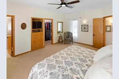 7945 Ranchview Lane N, Maple Grove, MN 55311 - Photo 19