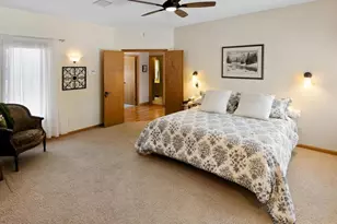 7945 Ranchview Ln N, Maple Grove, MN 55311 - Photo 17