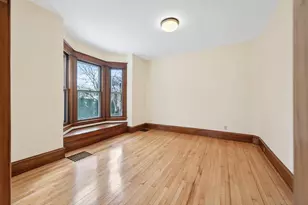 2302 Brewster St, Saint Paul, MN 55108 - Photo 9