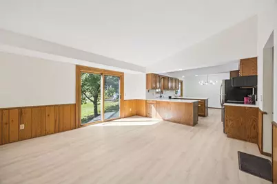 2391 7th Street NW, New Brighton, MN 55112 - Photo 5