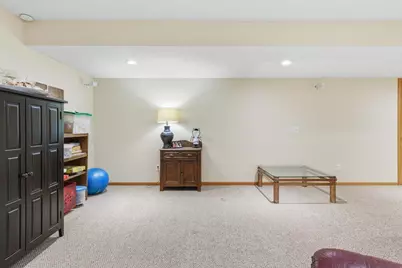 8925 Belvedere Drive, Eden Prairie, MN 55347 - Photo 25