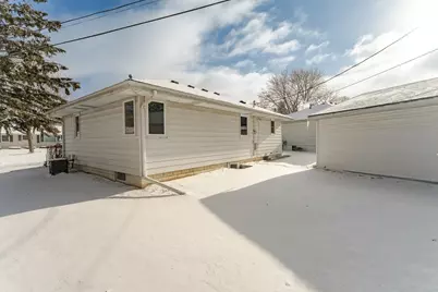 2327 14th Avenue NW, Rochester, MN 55901 - Photo 5