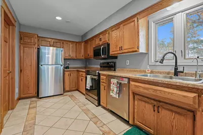 8021 Elbe Street, Circle Pines, MN 55014 - Photo 5