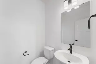 3130 Sugar Maple Dr, Chaska, MN 55318 - Photo 15