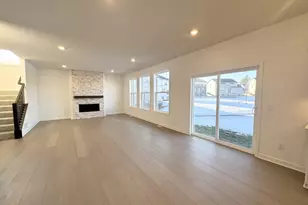 3130 Sugar Maple Dr, Chaska, MN 55318 - Photo 5