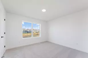 3130 Sugar Maple Dr, Chaska, MN 55318 - Photo 13