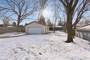 954 43rd Ave NE, Columbia Heights, MN 55421 - Photo 31