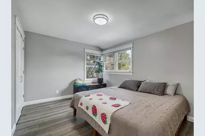 655 11th Avenue N, South Saint Paul, MN 55075 - Photo 7