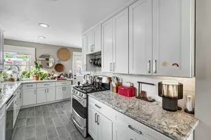 655 11th Ave N, South Saint Paul, MN 55075 - Photo 5