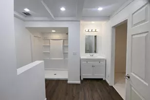 179 Little Canada Rd E, Little Canada, MN 55117 - Photo 17