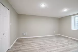 3709 W 102nd St, Bloomington, MN 55431 - Photo 23