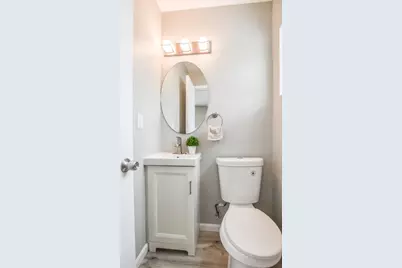 3709 W 102nd Street, Bloomington, MN 55431 - Photo 17