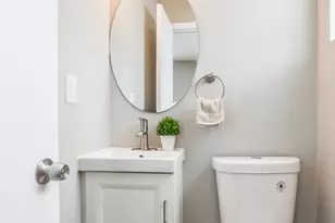 3709 W 102nd St, Bloomington, MN 55431 - Photo 17