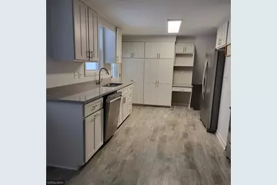 2308 16th Avenue E, North Saint Paul, MN 55109 - Photo 5