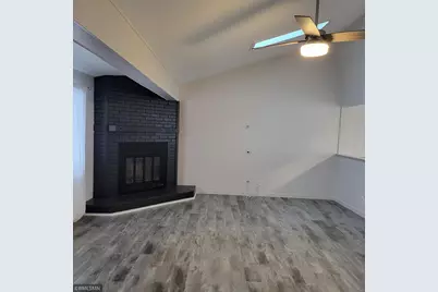 2308 16th Avenue E, North Saint Paul, MN 55109 - Photo 3