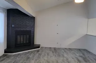 2308 16th Ave E, North Saint Paul, MN 55109 - Photo 3