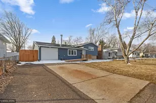 2308 16th Ave E, North Saint Paul, MN 55109 - Photo 1