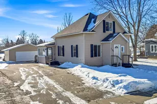 1140 Florence St, Baldwin, WI 54002 - Photo 1