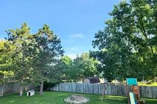 8868 89th St Cir S, Cottage Grove, MN 55016 - Photo 35