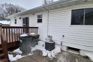 230 Spruce Dr E, Annandale, MN 55302 - Photo 17