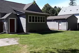 376 S Pierson Ave, New Richmond, WI 54017 - Photo 3