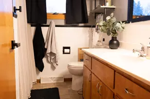 208 E 2nd St, Adrian, MN 56110 - Photo 11