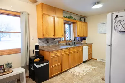 208 E 2nd Street, Adrian, MN 56110 - Photo 5